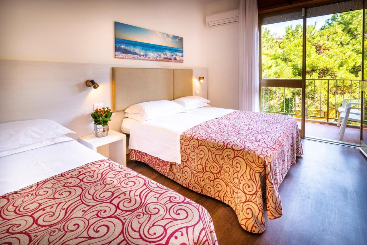 ליגננו סביאדורו Hotel Niagara מראה חיצוני תמונה